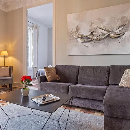 Villa Luxurious For 9 People Recently Renovated In The Center Of