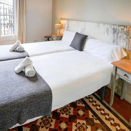 Villa Luxurious For 9 People Recently Renovated In The Center Of